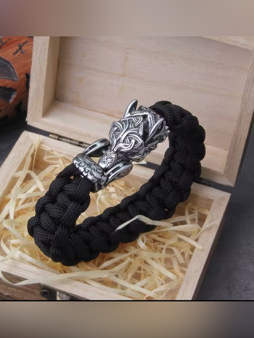 Stainless steel wolf head rope bracelet